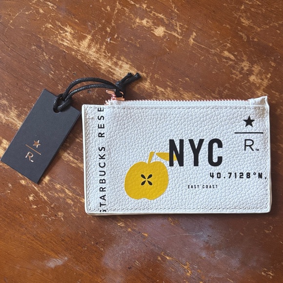 Starbucks Reserve New York City Apple Card Case Wallet - Picture 1 of 4